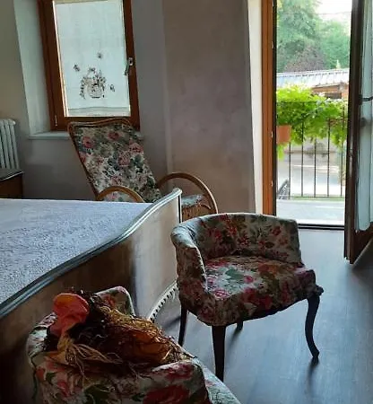 Pensión Il Giardino Del Gallo Cherasco